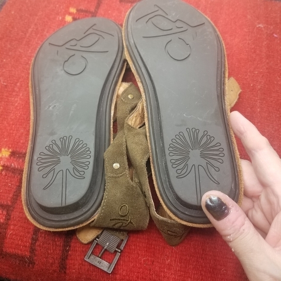 OTBT Fallbrook green suede gladiator sandals - Picture 8 of 12
